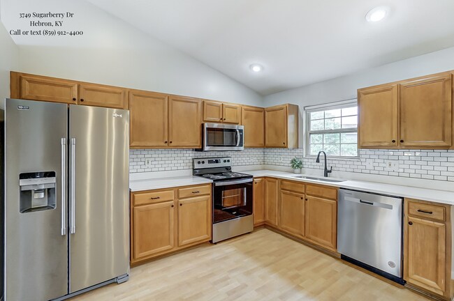 Building Photo - 3749 Sugarberry Dr