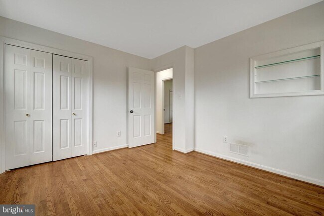 Building Photo - 1108 Bellview Rd