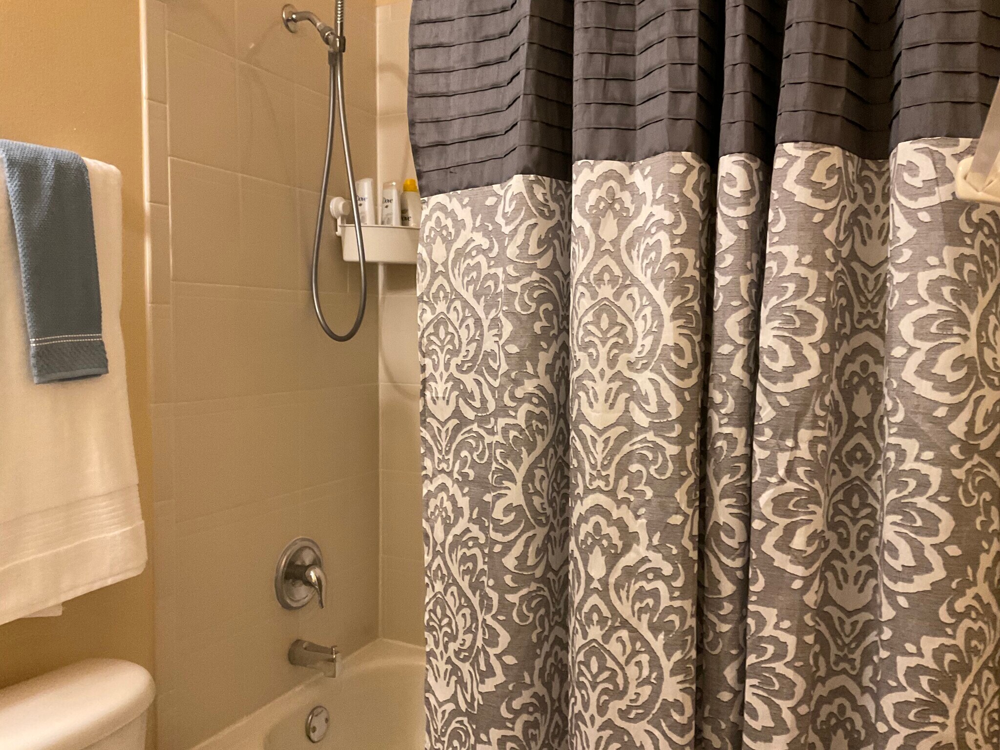 Building Photo - 515 Sunset View Dr