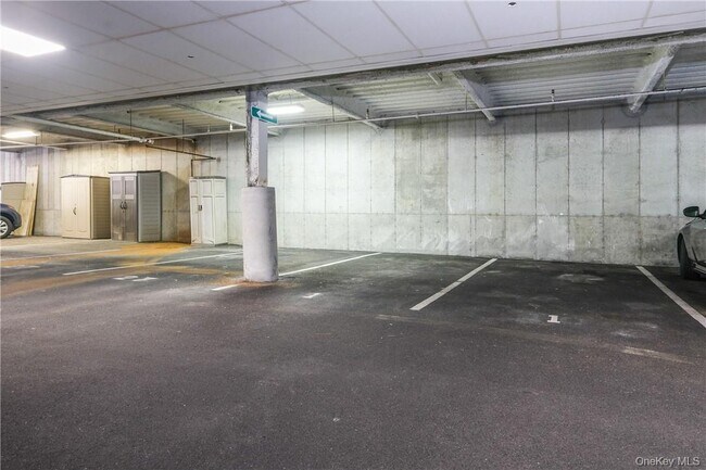Building Photo - 101 Sheldrake Pl