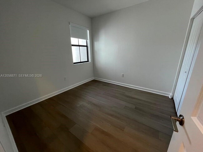 Building Photo - 11876 SW 245 Ter