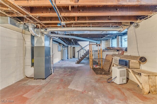 Building Photo - 9711 Clifton Blvd