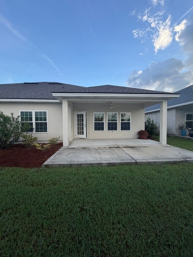 Building Photo - 158 The Villas Wy