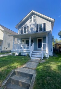 Building Photo - 1062 Pitkin Ave