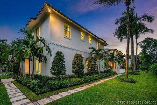 Building Photo - 217 Gulfstream Blvd
