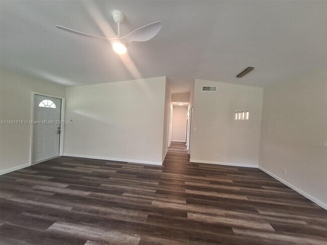 Building Photo - 22280 Timberly Dr