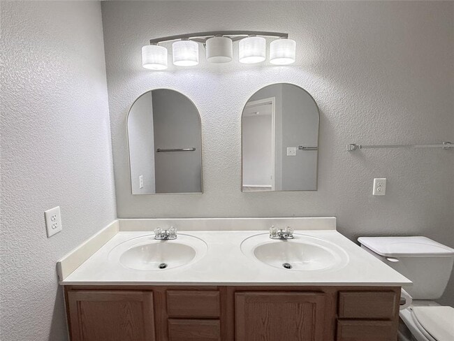Building Photo - 6708 Cornish Hen Ln