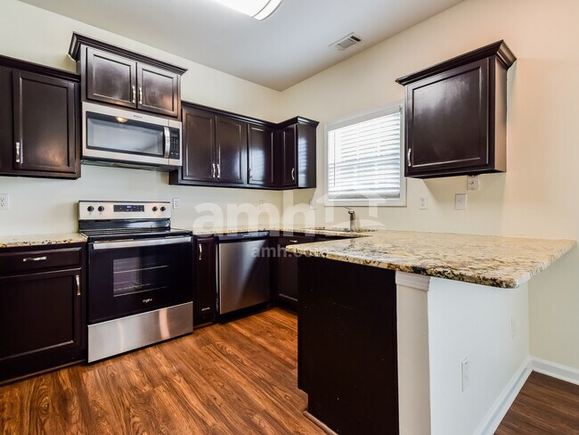 Building Photo - 2699 Red Mulberry Ln