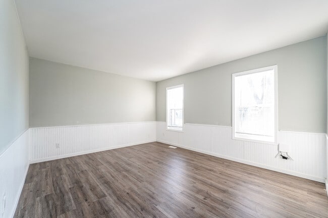 Building Photo - 2996 Perinton Pl