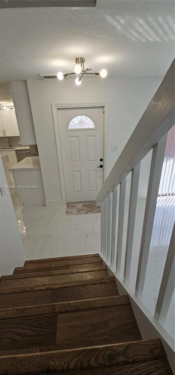 Building Photo - 3310 Meridian Way S