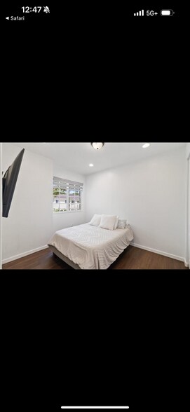 Building Photo - 2615 SW 81st Ter