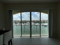 Building Photo - 10 Harbour Isle Dr E