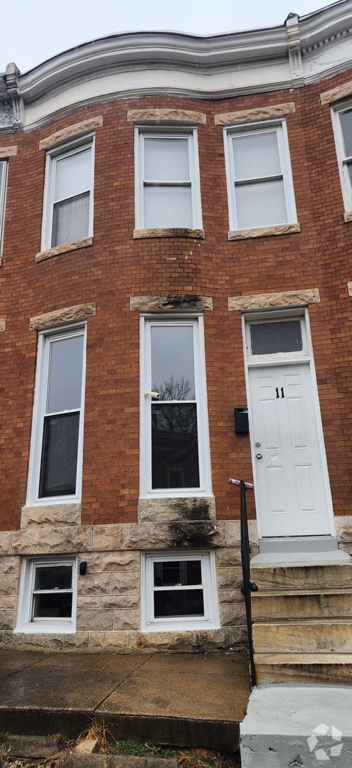 Building Photo - Spacious 3 Bedroom Home  In West Baltimore