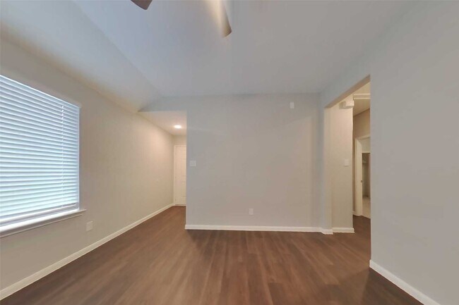 Building Photo - 6918 Scarlet Sagebrush St