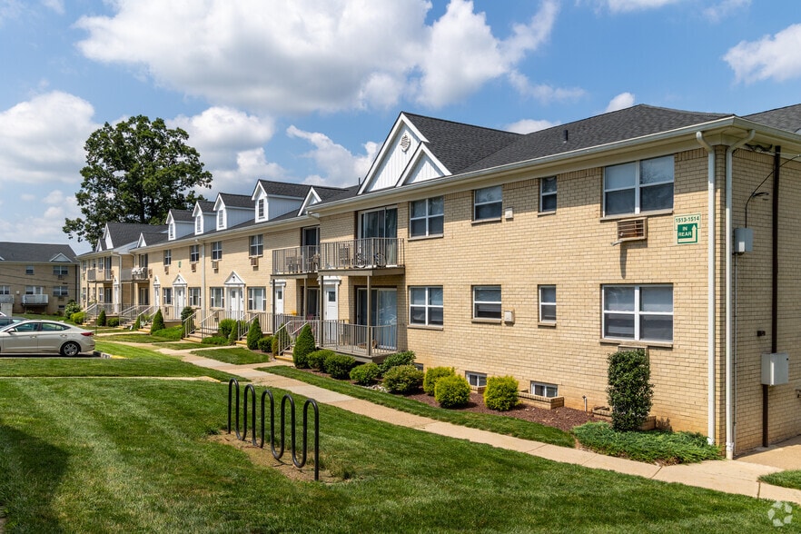 Building Photo - Delaware Heights