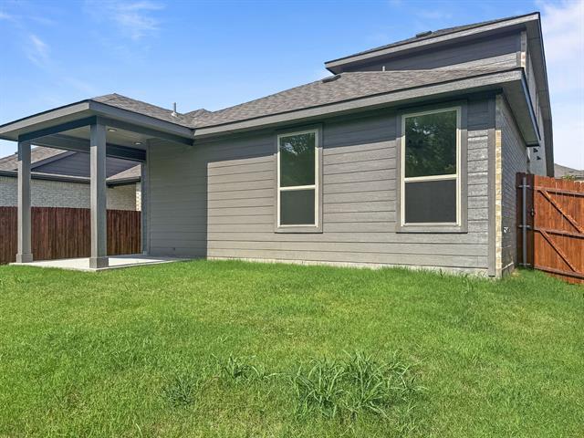 Building Photo - 1908 Iris Rd