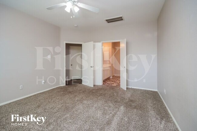 Building Photo - 4702 Mohave Cir