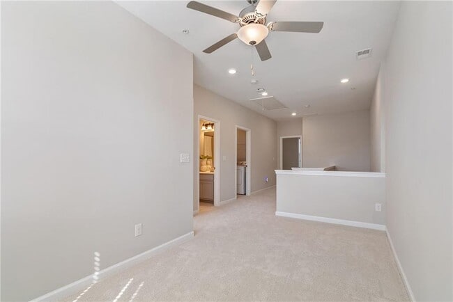 Building Photo - 531 Headwind Wy