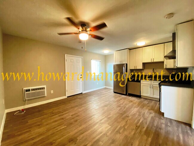 Building Photo - 11415 Venice Blvd