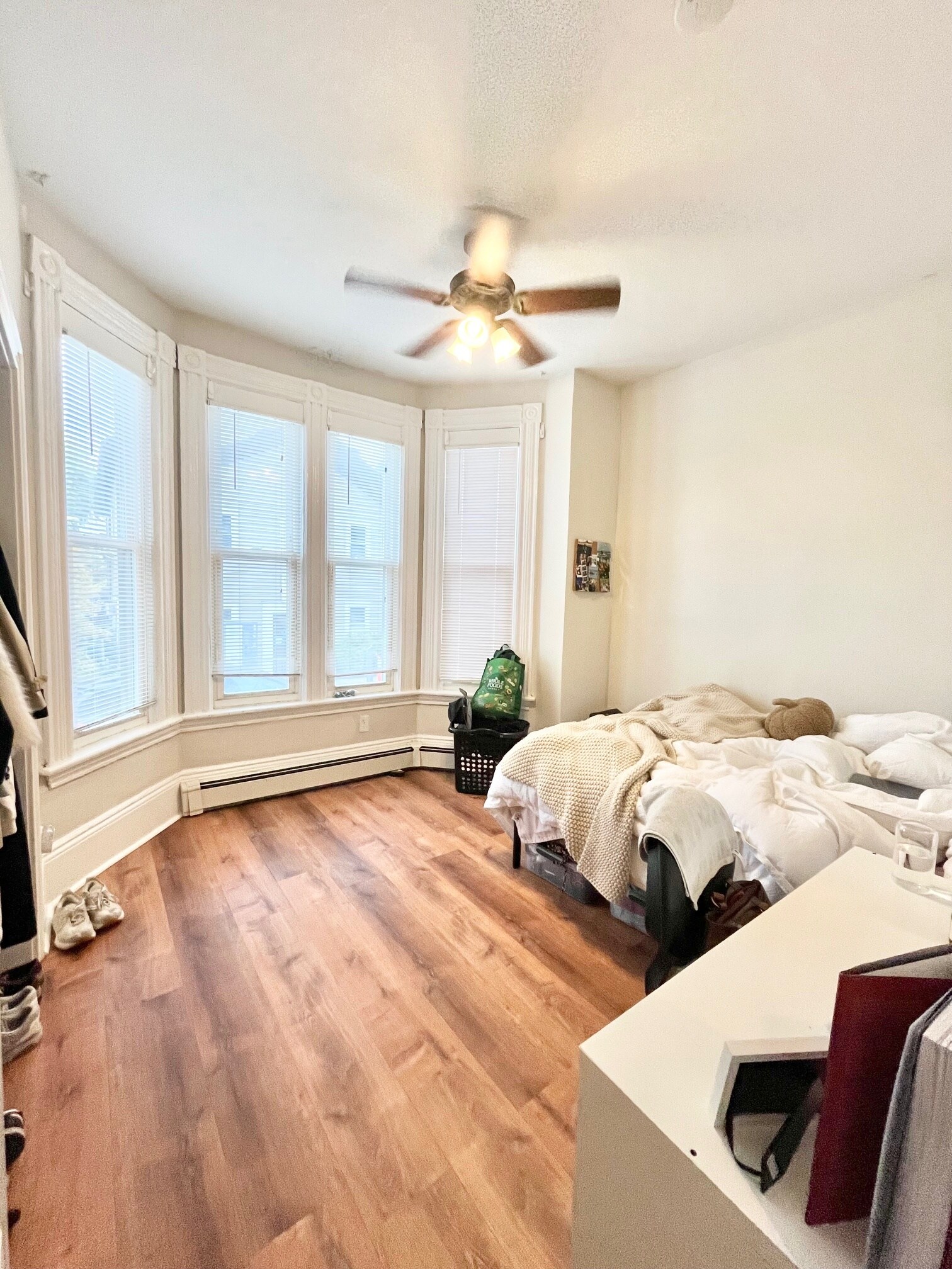 Building Photo - 719 Parker St