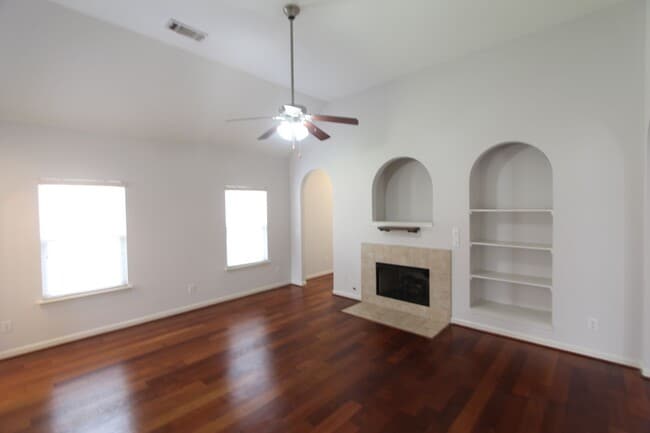 Building Photo - Homewood Area - Oxmoor Glen - Minutes to Downtown & UAB