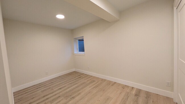 Building Photo - 4310 Grant St