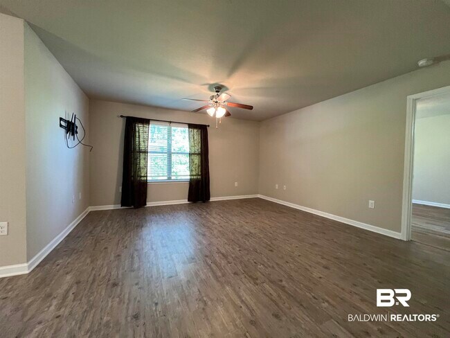 Building Photo - 10286 Shetland Dr