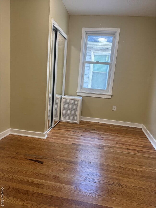 Building Photo - 107-12 164th St