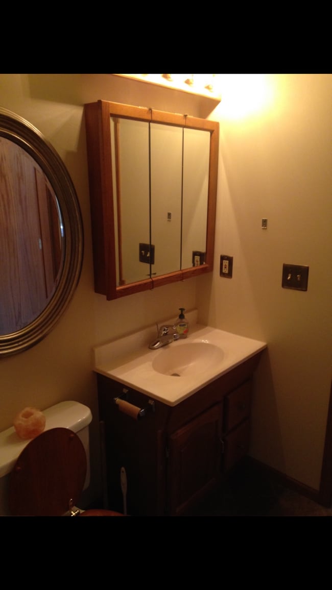 Building Photo - 715 Willis Ave