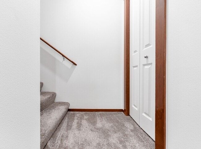 Building Photo - Nice 3 beds / 3.5 baths Townhouse in Greenwood/NW Seattle!