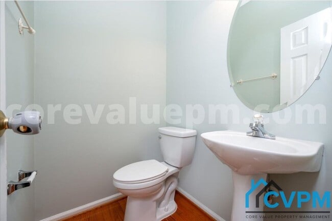 Building Photo - 2336 Turnbridge Ct