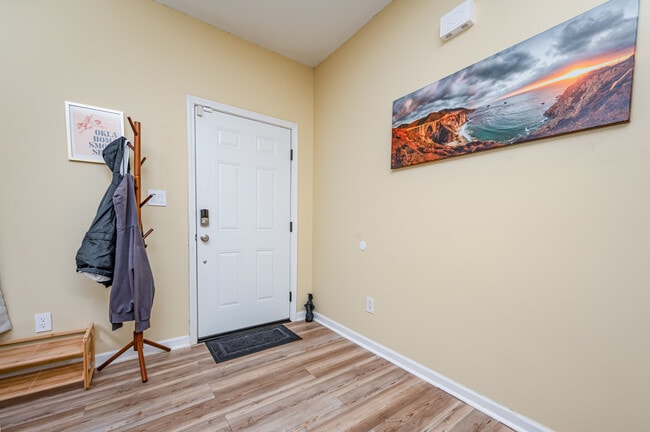 Building Photo - 3605 Cold Harbour Dr