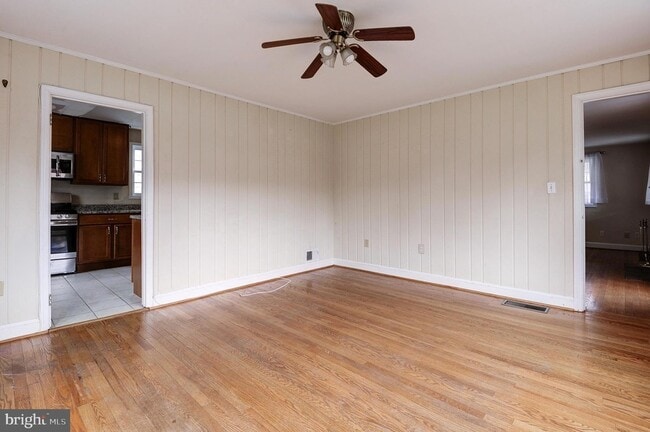 Building Photo - 1300 N Taylor St