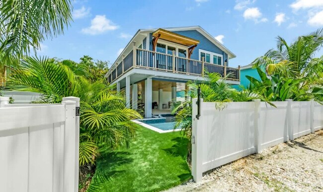 Building Photo - 2411 Avenue C