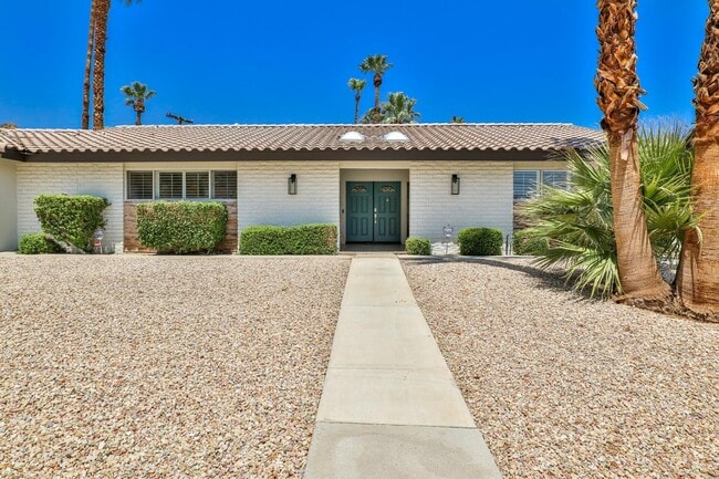 Building Photo - 46890 Highland Palms Dr