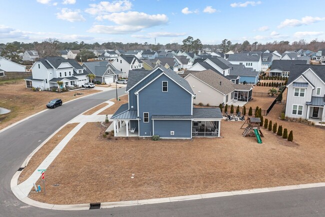 Building Photo - Exquisite 4 Bedroom/4 bath home in the Wyn...