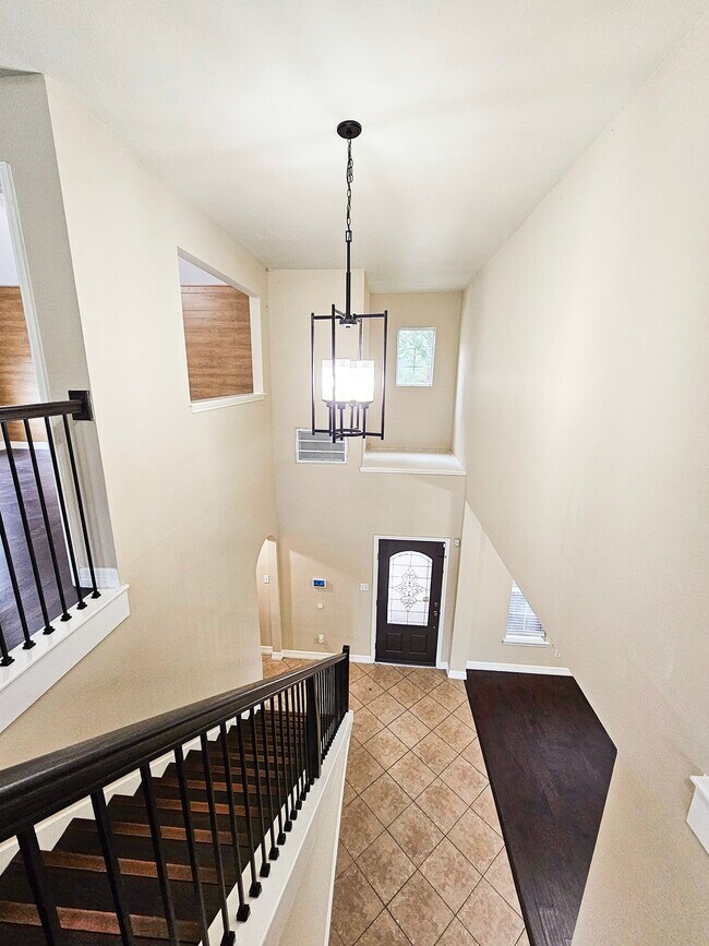 Building Photo - 20810 Balmoral Glen Ln