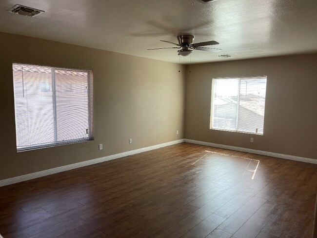 Building Photo - 22801 W Mesquite Dr