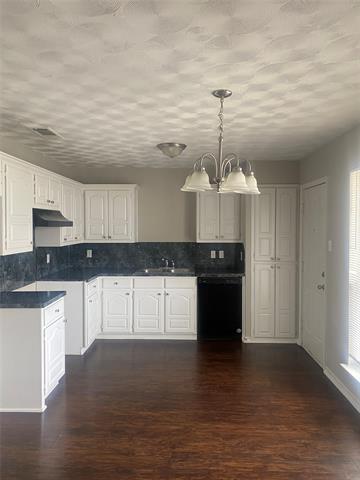 Building Photo - 412 Mara Ln