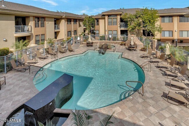 Building Photo - 6900 E Princess Dr