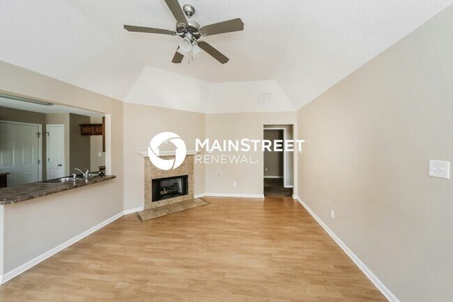 Building Photo - 3 Bedroom Pet-Friendly Home in Memphis, TN with Main Street Renewal