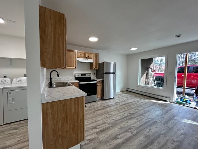Building Photo - Duben