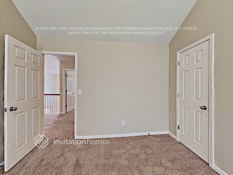 Building Photo - 4444 Michael Jay St