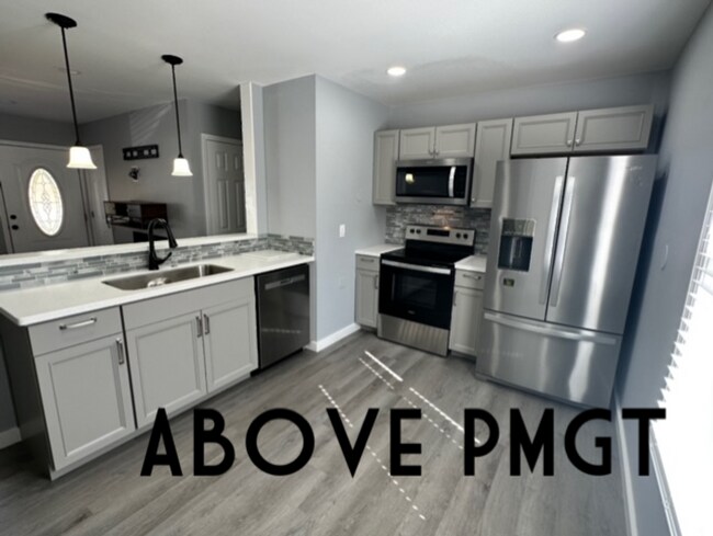 Building Photo - In Greer completely Renovated 3 bedroom - 2 bathroom Home