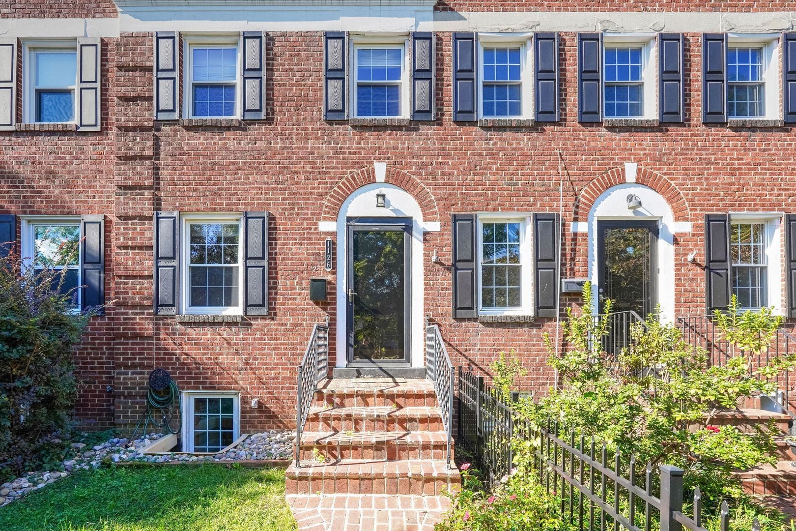 Building Photo - 1126 Powhatan St
