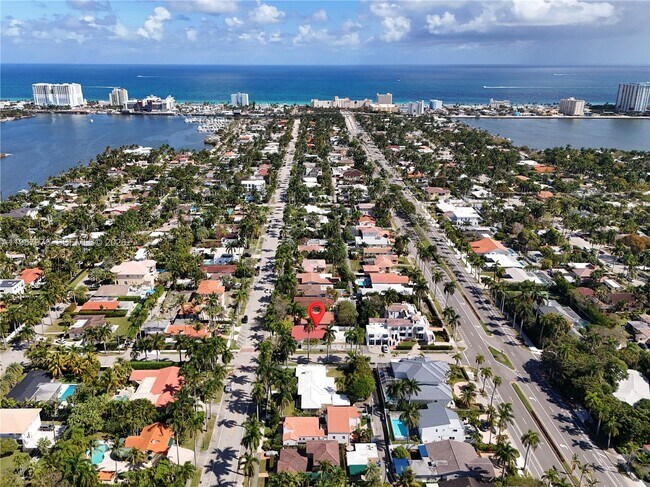 Building Photo - 1070 Tyler St