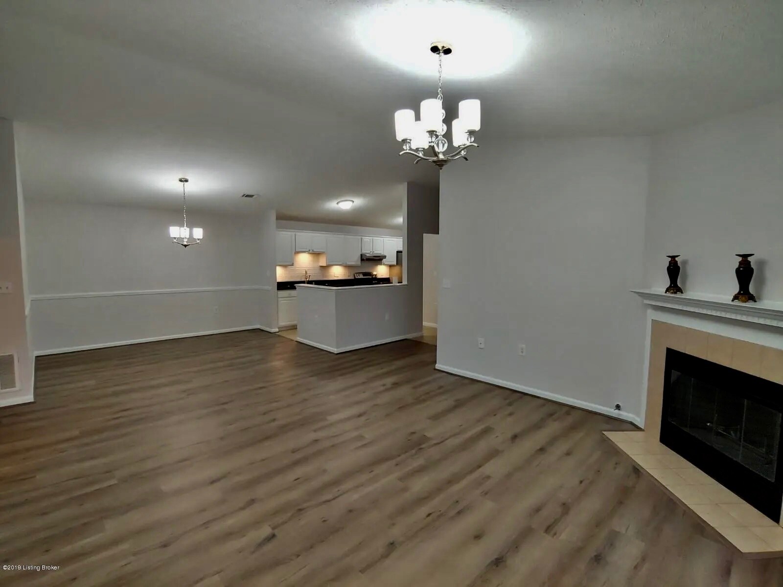Building Photo - 10405 Trotters Pointe Dr