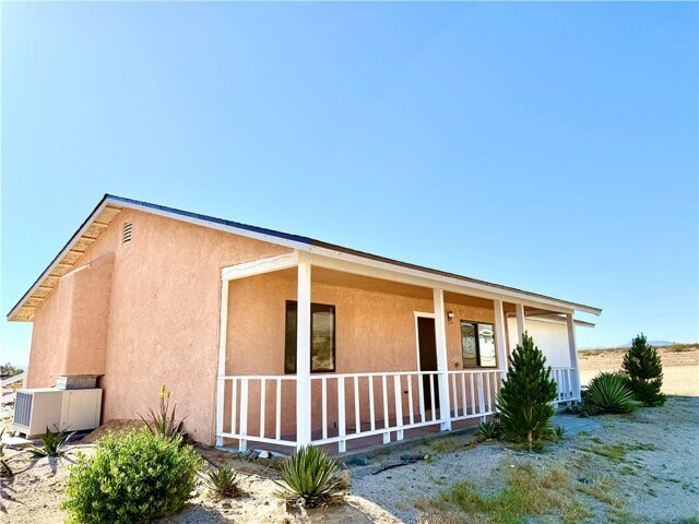 Building Photo - 8554 Athel Ave
