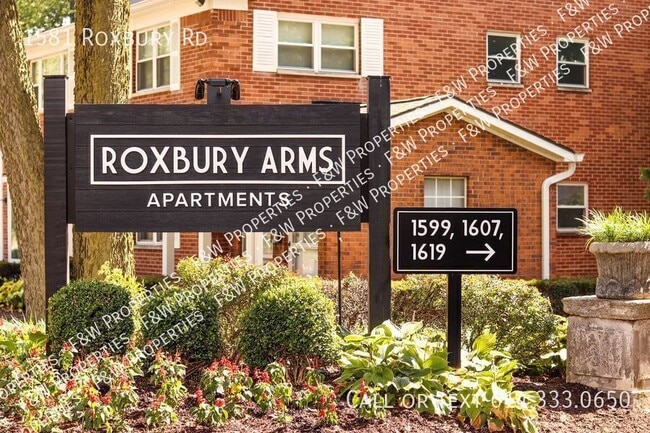 Building Photo - 1581 Roxbury Rd