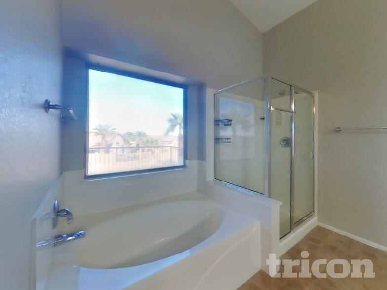 Building Photo - 21650 Dietz Dr